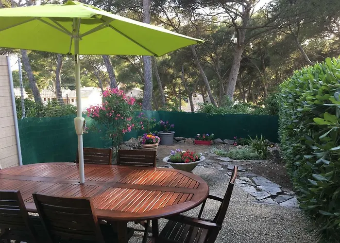 T2 Rez De Jardin 300M Plage De Beaucours Sanary Sur Mer